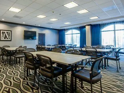 Express & Charleston Arpt-conv Ctr Area By Ihg Hotel North Charleston
