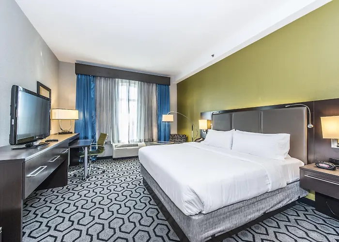 Express & Charleston Arpt-conv Ctr Area By Ihg 3* North Charleston